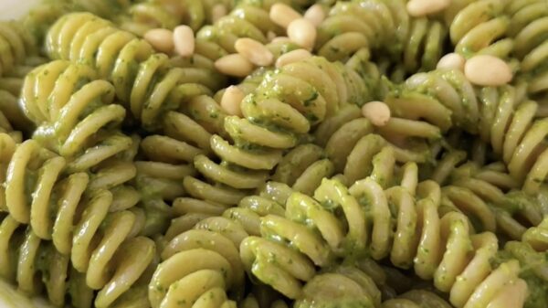 Pasta al pesto alla genovese