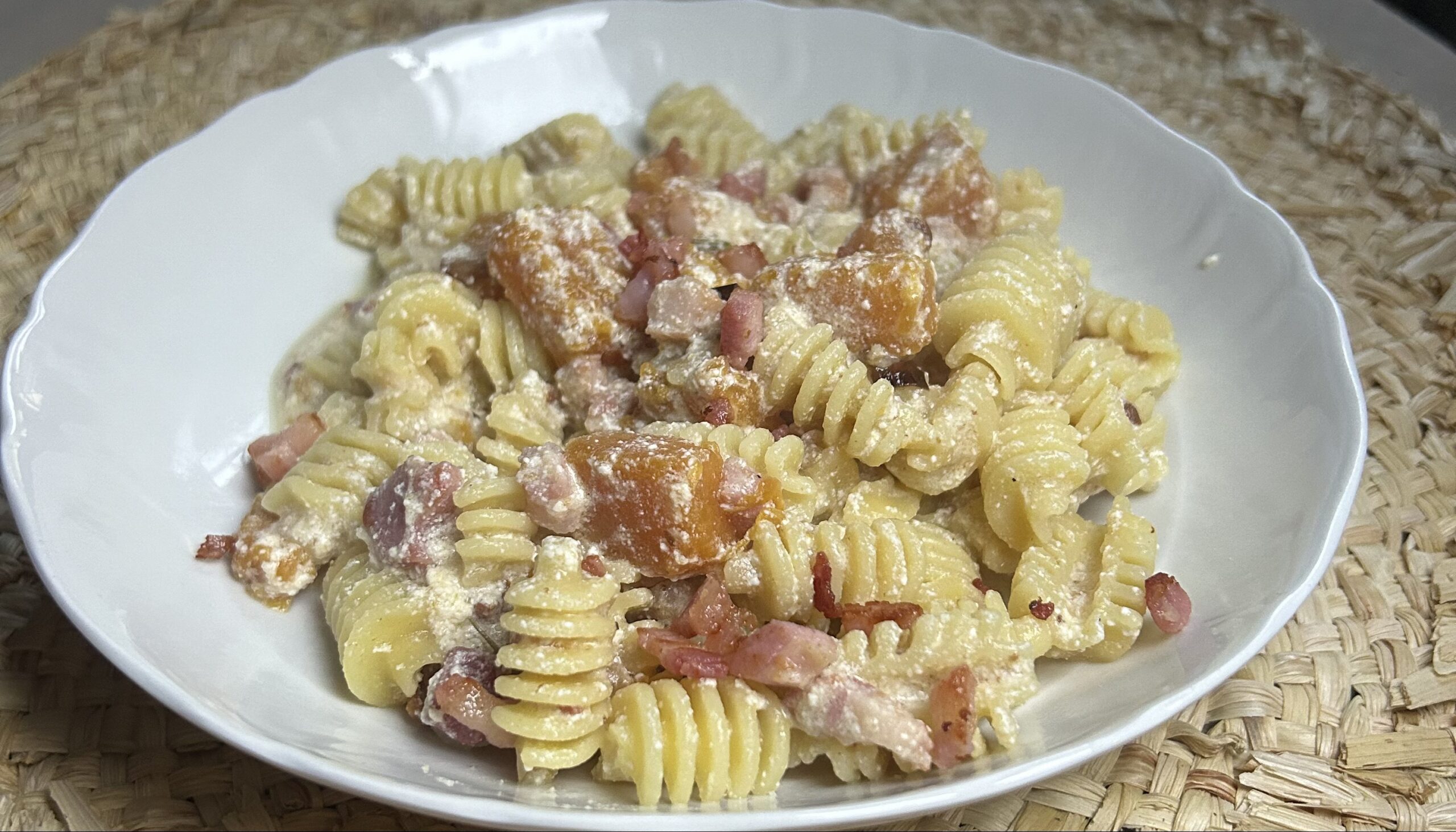 Pasta zucca e pancetta