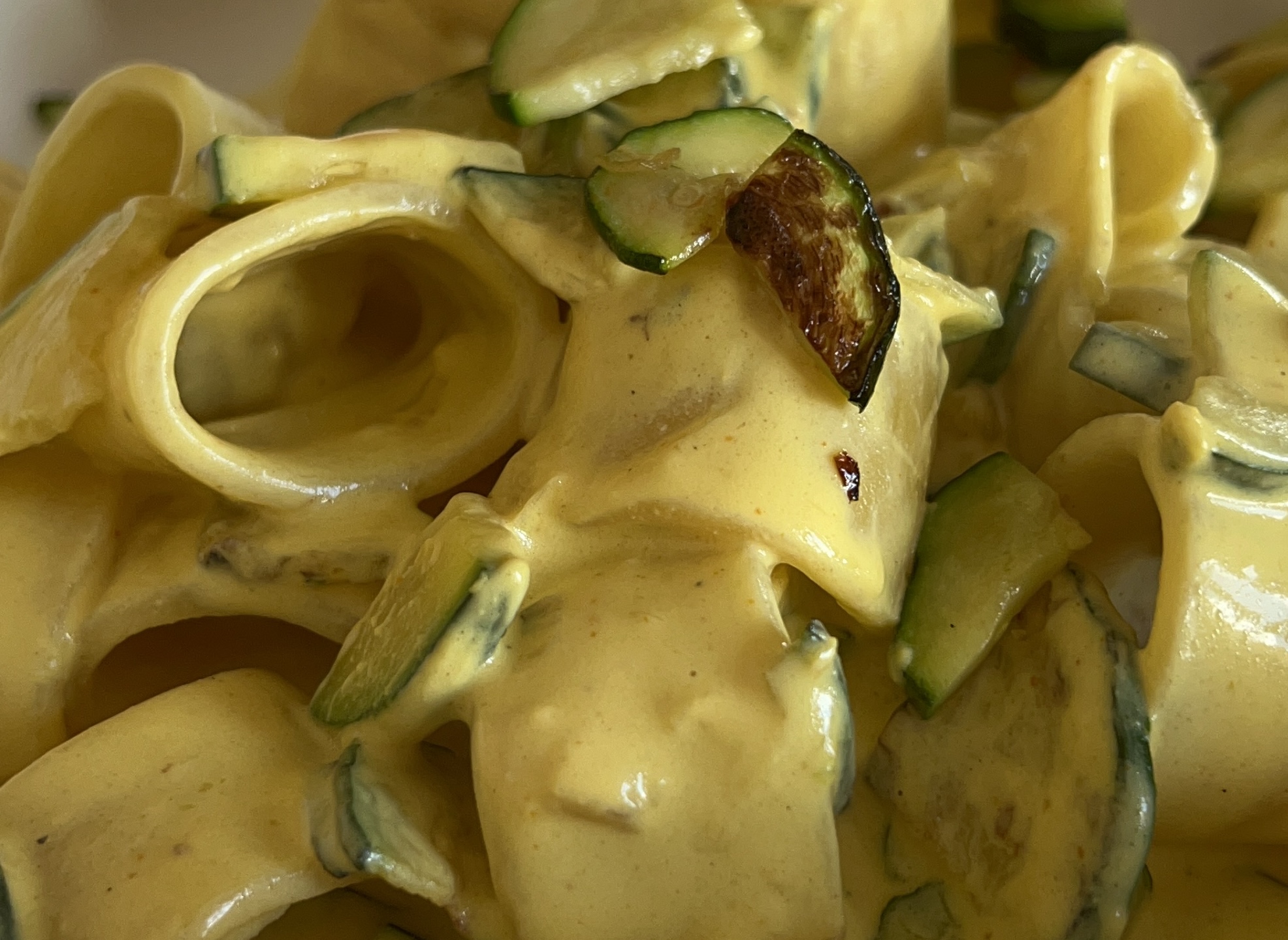 Pasta zucchine e zafferano